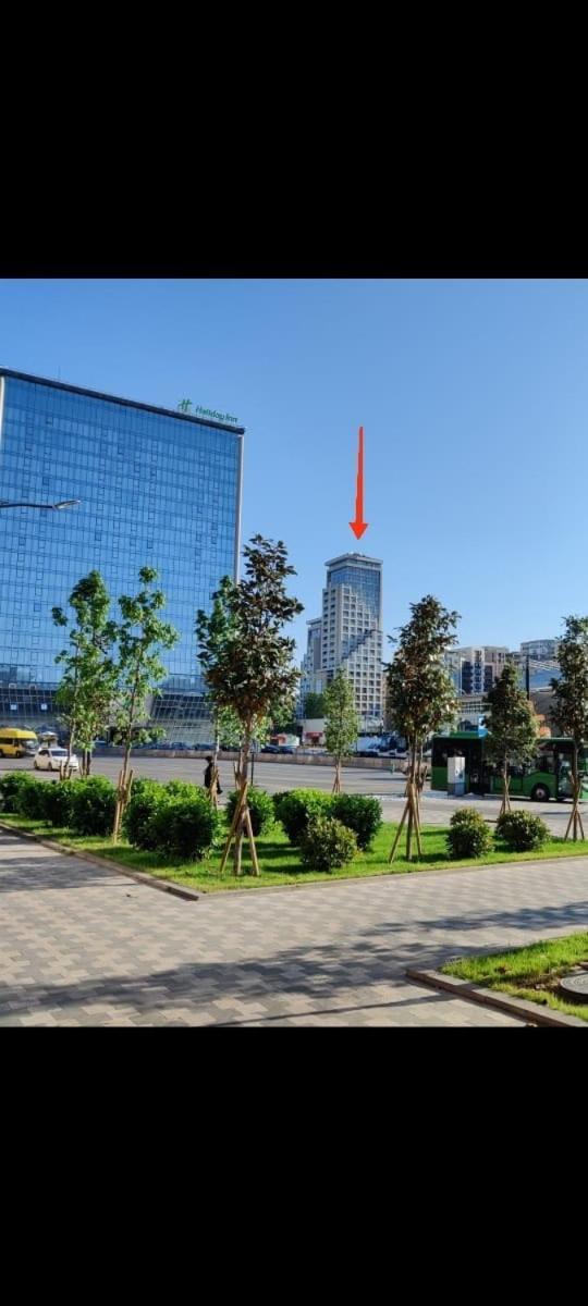 Сдается 3 - Х Комнатная Квартира По Суточно В Центре Тбилиси Exterior photo